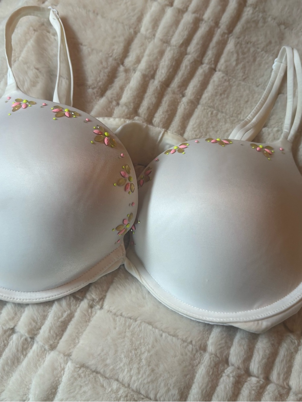 Victoria's Secret White Bra w/floral bead a cents & Aqua Bra w/pink accents